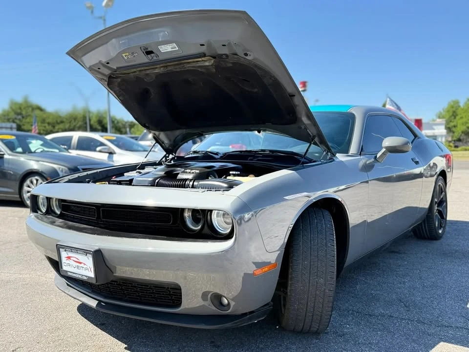 2019 Dodge Challenger - Image 10 of 20