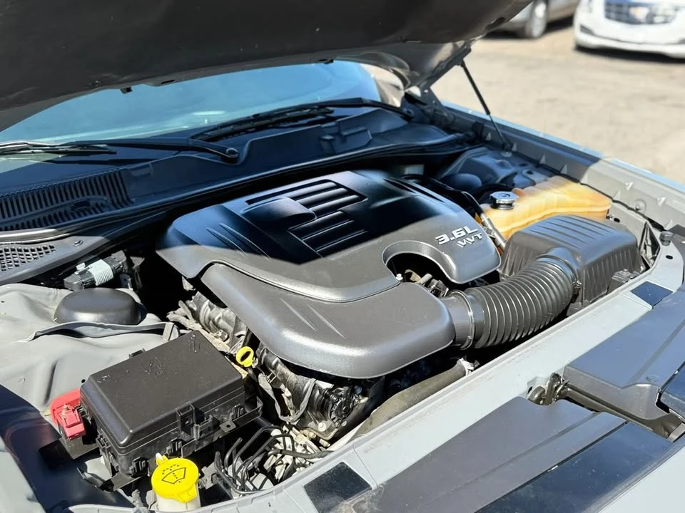 2019 Dodge Challenger - Image 12 of 20