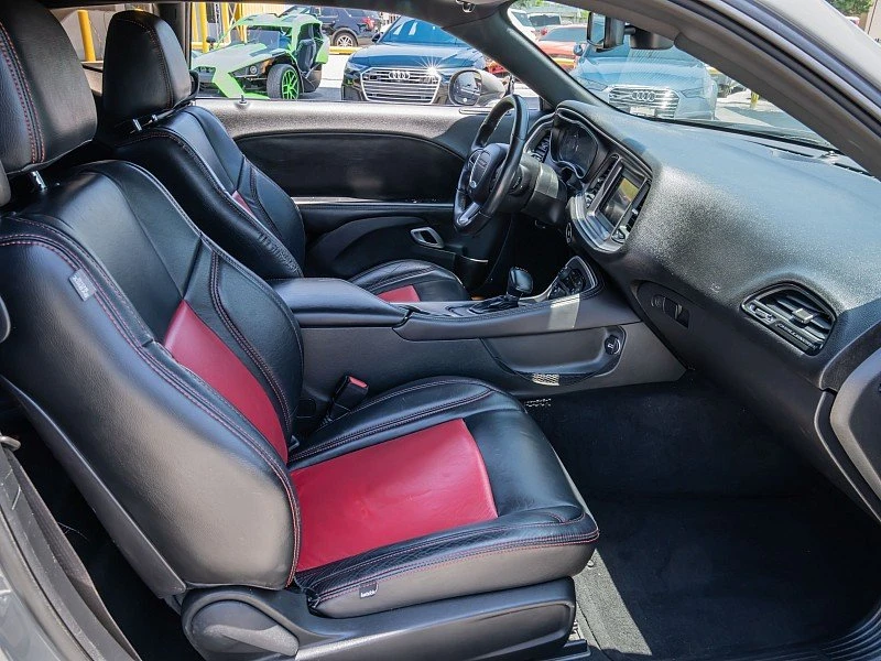 2019 Dodge Challenger 3rd Gen - Image 13 of 17