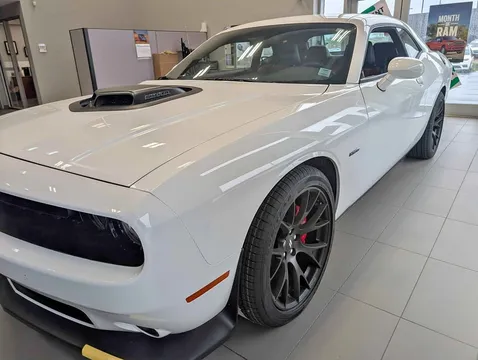 2019 Dodge Challenger Shaker