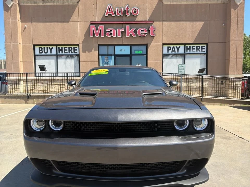 2019 Dodge Challenger - Image 2 of 20
