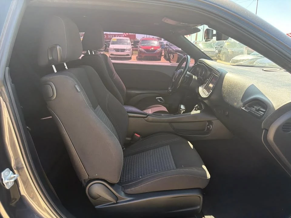 2019 Dodge Challenger - Image 15 of 20