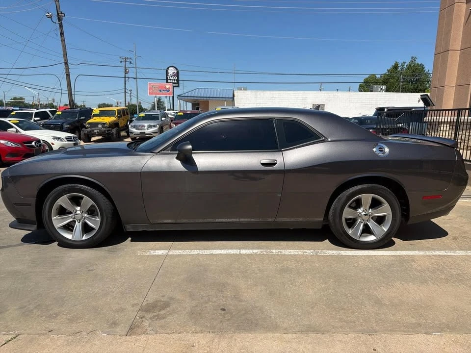 2019 Dodge Challenger - Image 8 of 20