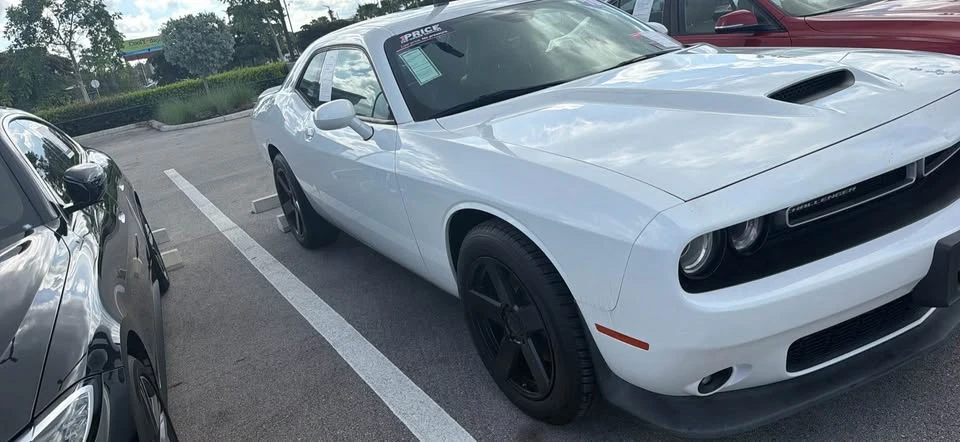 2019 Dodge Challenger 3rd Gen - Image 3 of 4