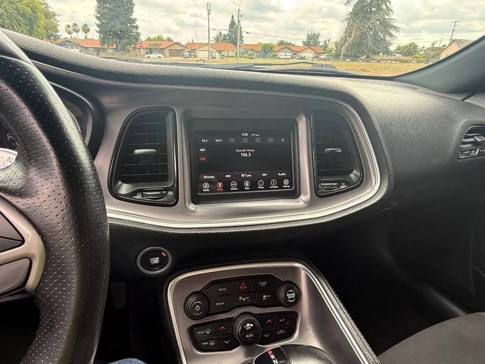 2019 Dodge Challenger 3rd Gen - Image 14 of 17
