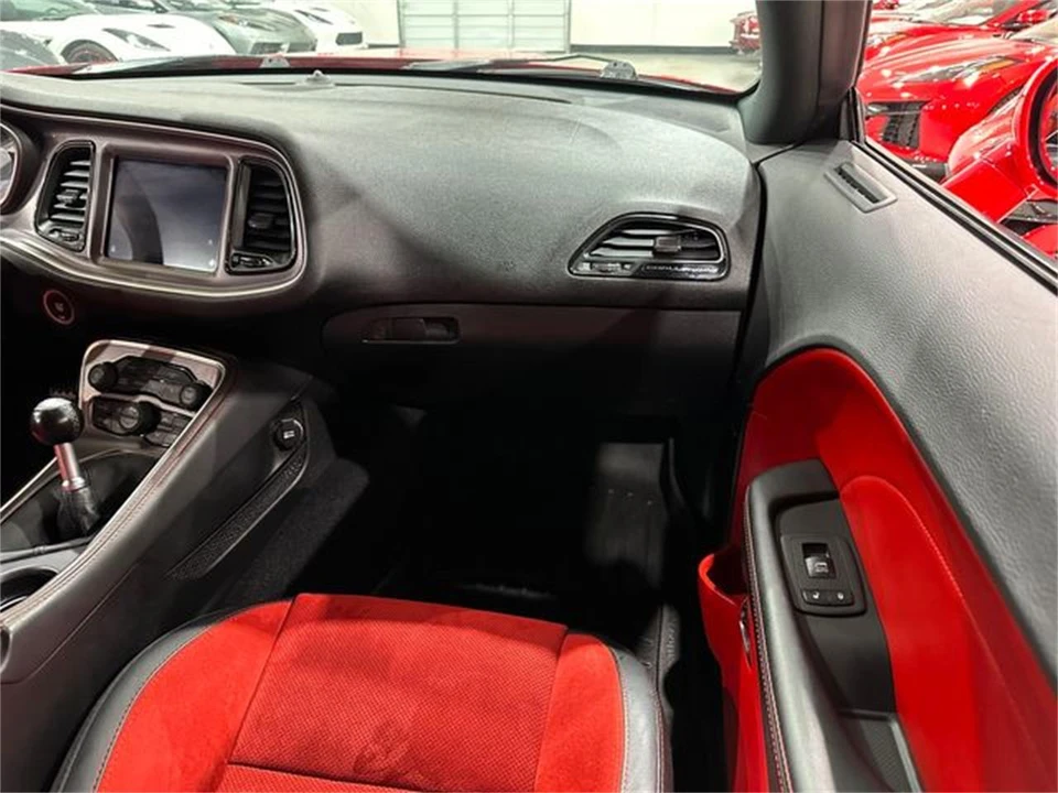 2019 Dodge Challenger 3rd Gen - Image 13 of 30