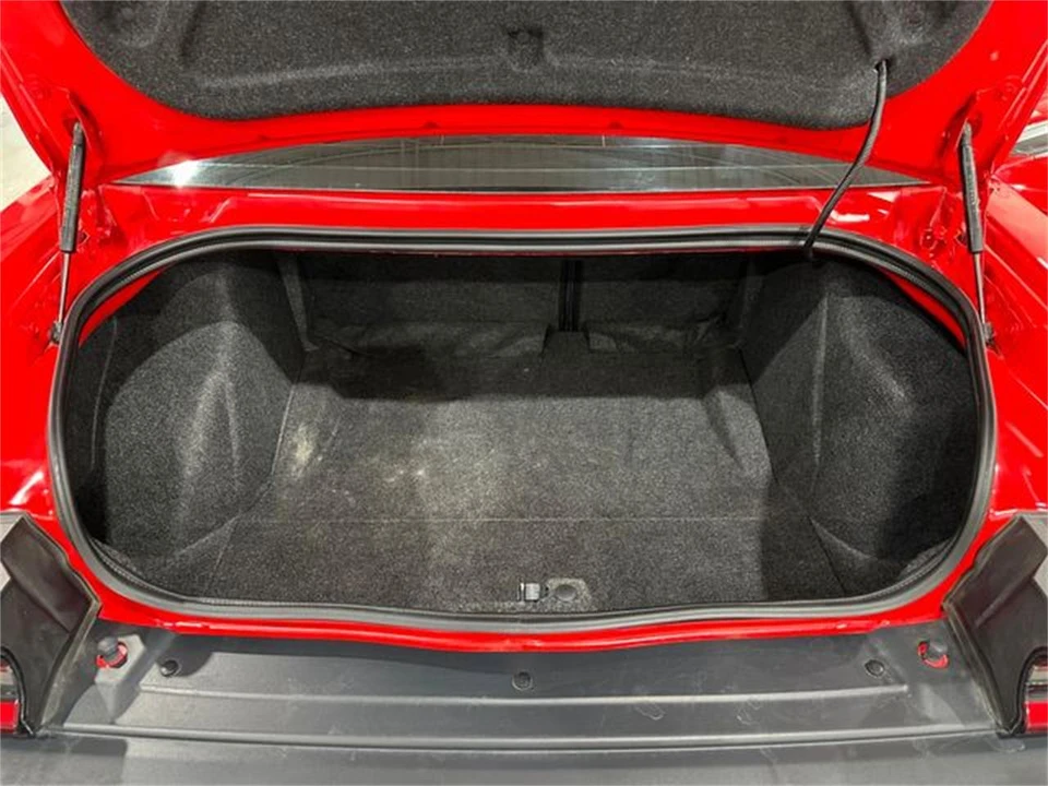2019 Dodge Challenger 3rd Gen - Image 27 of 30