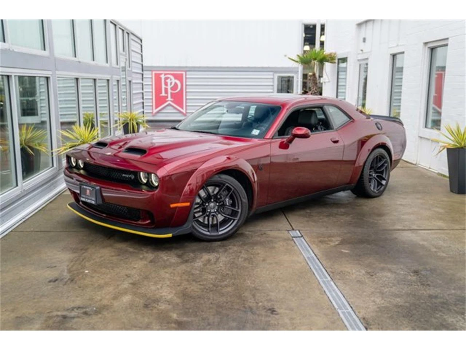 2019 Dodge Challenger 3rd Gen - Image 2 of 12