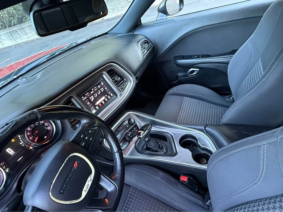 2019 Dodge Challenger 3rd Gen - Image 16 of 19