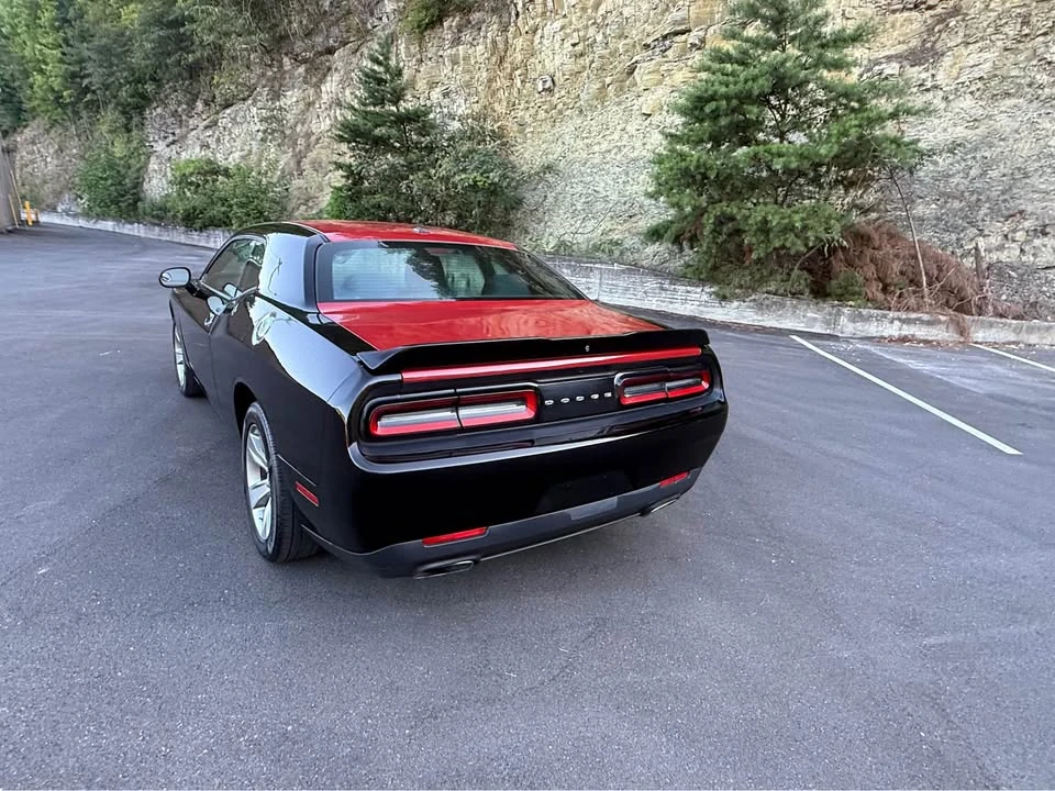 2019 Dodge Challenger 3rd Gen - Image 6 of 19