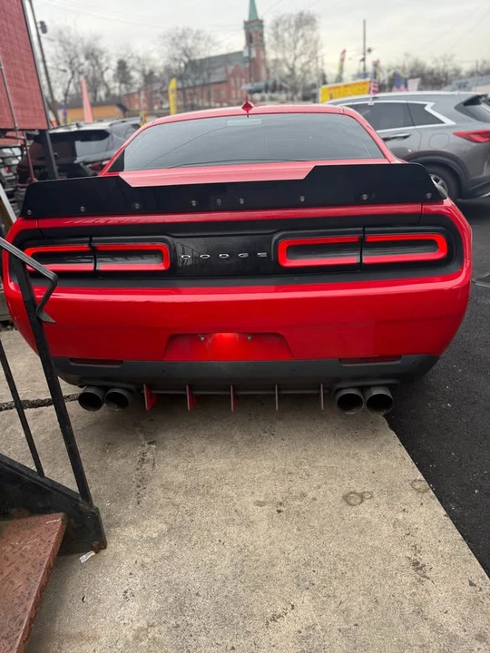 2019 Dodge Challenger SRT8 & 392 3rd Gen - Image 5 of 12