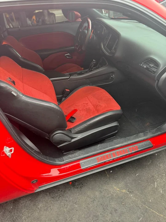 2019 Dodge Challenger SRT8 & 392 3rd Gen - Image 4 of 12