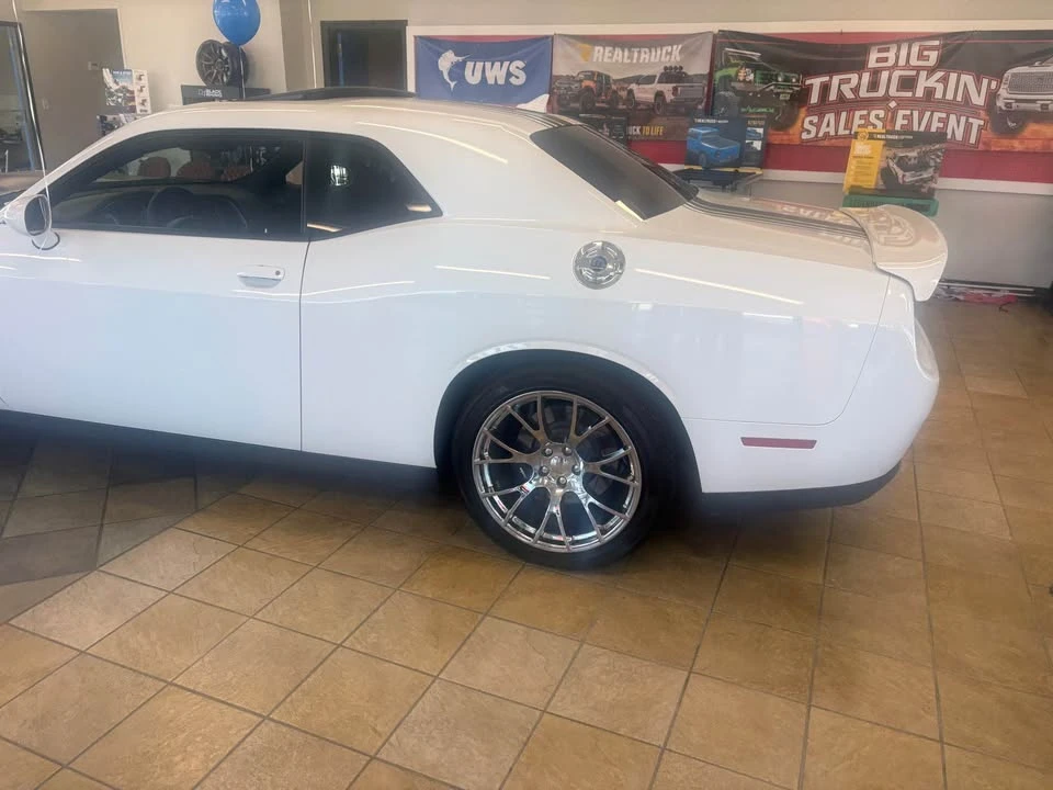 2019 Dodge Challenger SRT8 & 392 3rd Gen - Image 2 of 5