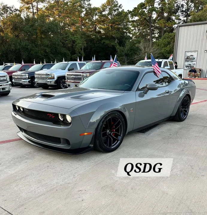 2019 Dodge Challenger SRT8 & 392 3rd Gen - Image 2 of 10