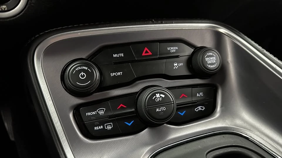 2019 Dodge Challenger 3rd Gen - Image 17 of 20