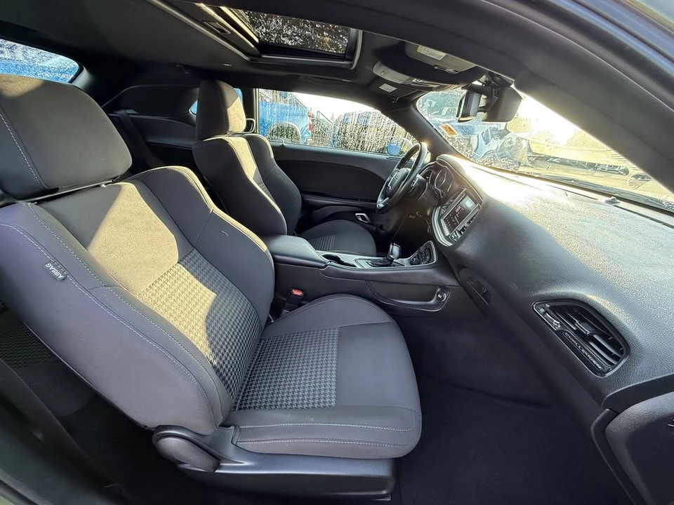 2019 Dodge Challenger 3rd Gen - Image 9 of 19
