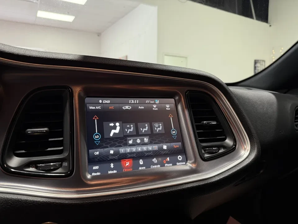 2019 Dodge Challenger 3rd Gen - Image 17 of 20