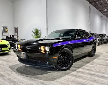 2019 Dodge Challenger SXT Plus
