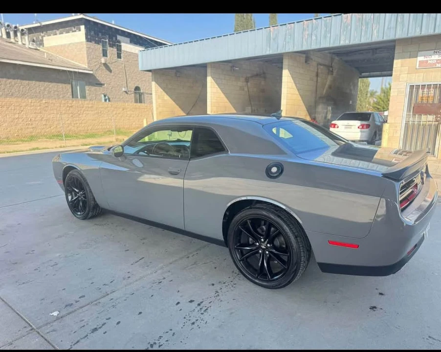 2019 Dodge Challenger 3rd Gen - Image 2 of 5