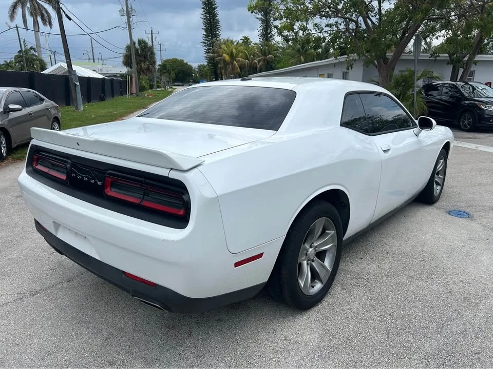 2019 Dodge Challenger 3rd Gen - Image 4 of 10