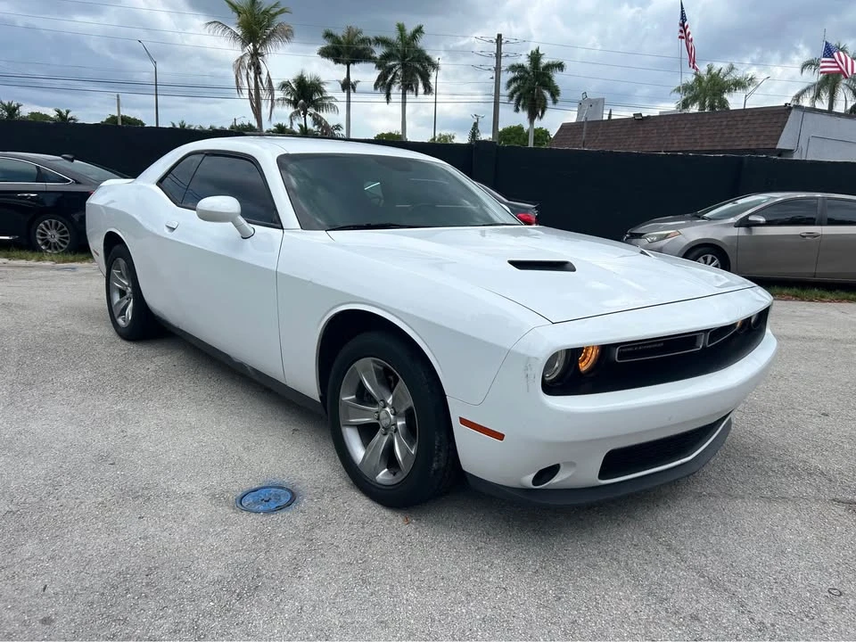 2019 Dodge Challenger 3rd Gen - Image 3 of 10