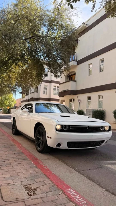 2019 Dodge Challenger 3rd Gen - Image 6 of 9