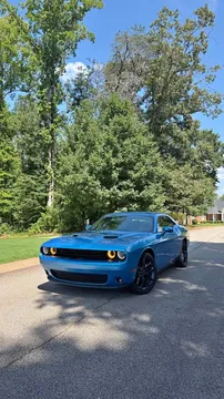 2019 Dodge Challenger Coupe 2D