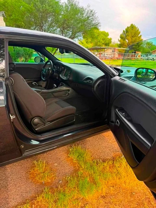2019 Dodge Challenger 3rd Gen - Image 13 of 14