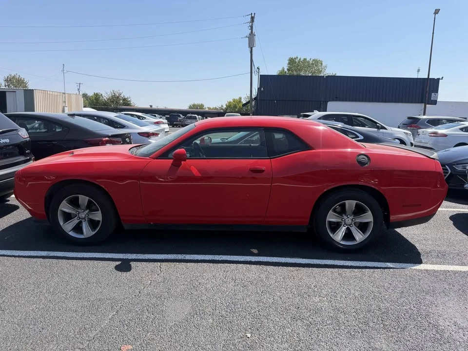 2019 Dodge Challenger 3rd Gen - Image 2 of 3