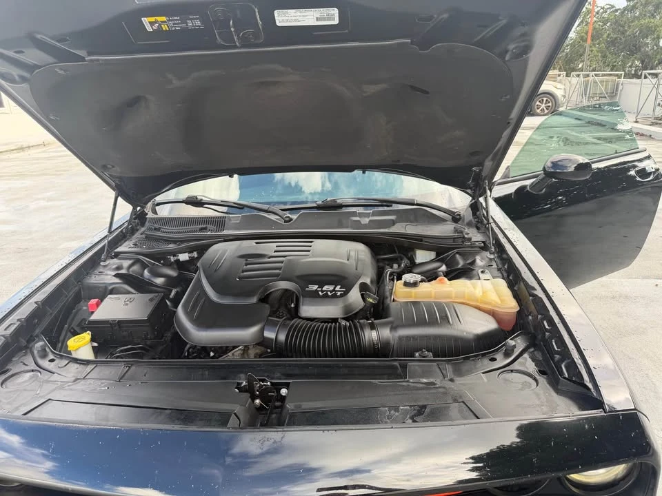 2019 Dodge Challenger 3rd Gen - Image 9 of 11