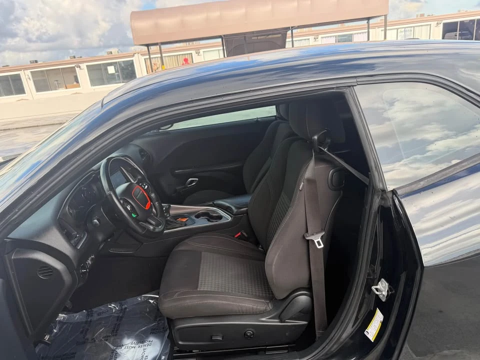 2019 Dodge Challenger 3rd Gen - Image 10 of 11