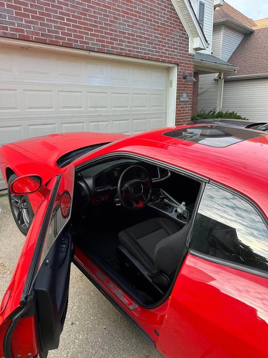 2019 Dodge Challenger 3rd Gen - Image 9 of 13