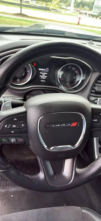 2019 Dodge Challenger 3rd Gen - Image 10 of 11