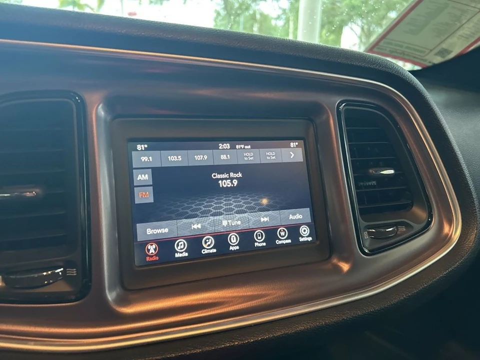 2019 Dodge Challenger 3rd Gen - Image 7 of 12