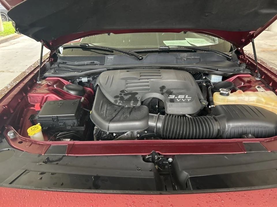 2019 Dodge Challenger 3rd Gen - Image 10 of 12