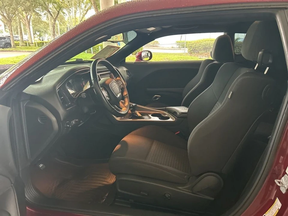 2019 Dodge Challenger 3rd Gen - Image 5 of 12