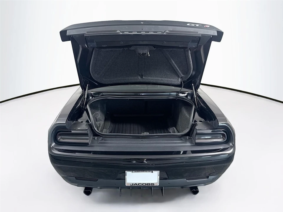 2019 Dodge Challenger 3rd Gen - Image 17 of 31