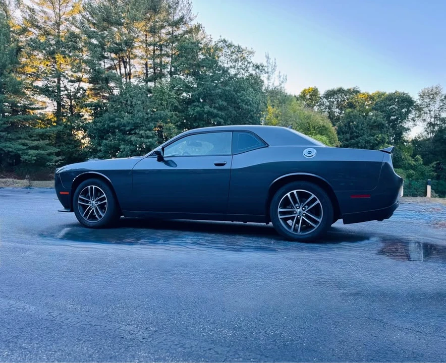 2019 Dodge Challenger 3rd Gen - Image 4 of 11