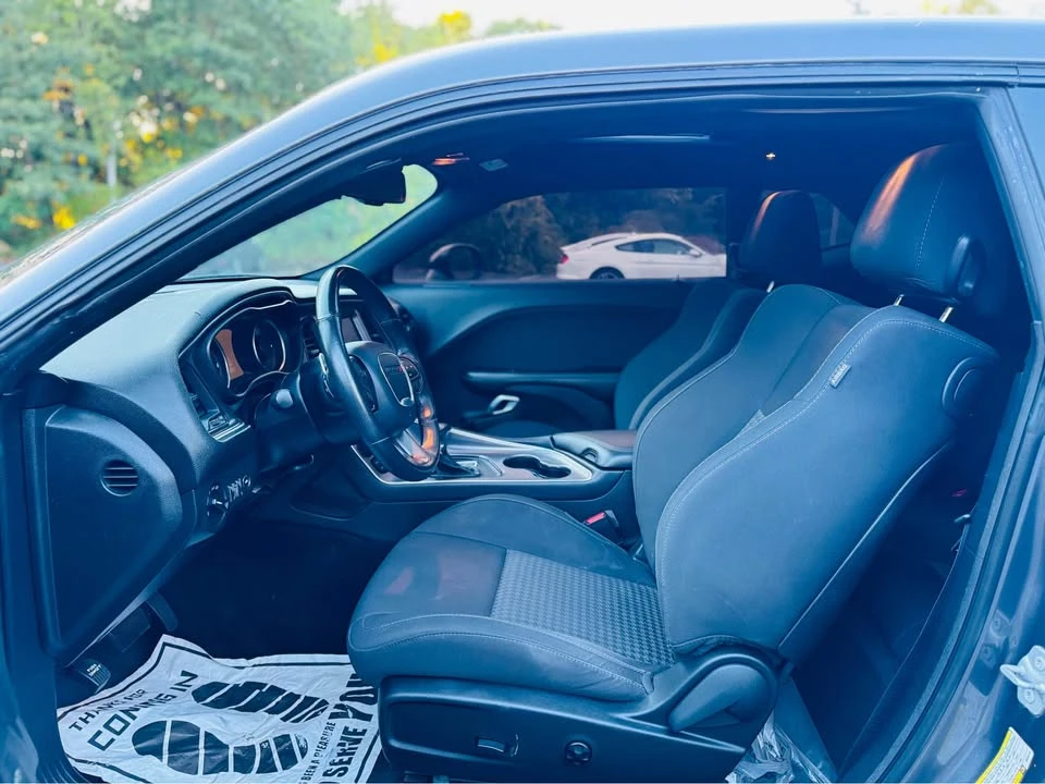 2019 Dodge Challenger 3rd Gen - Image 9 of 11