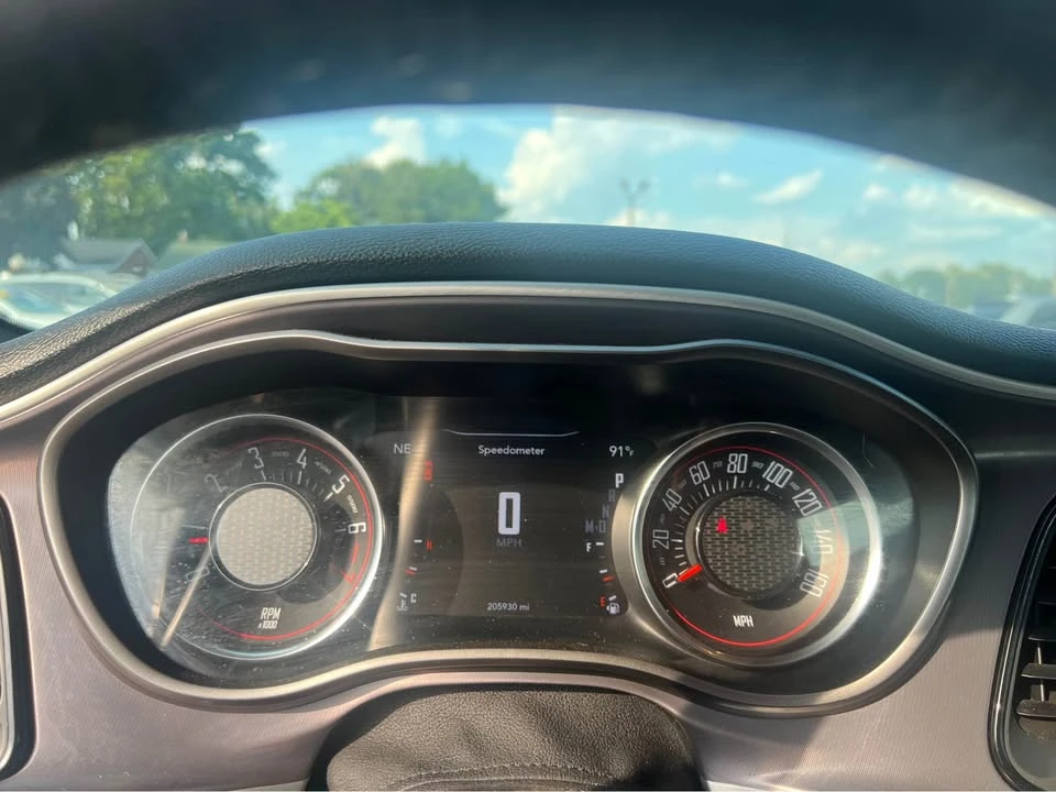 2019 Dodge Challenger 3rd Gen - Image 7 of 9