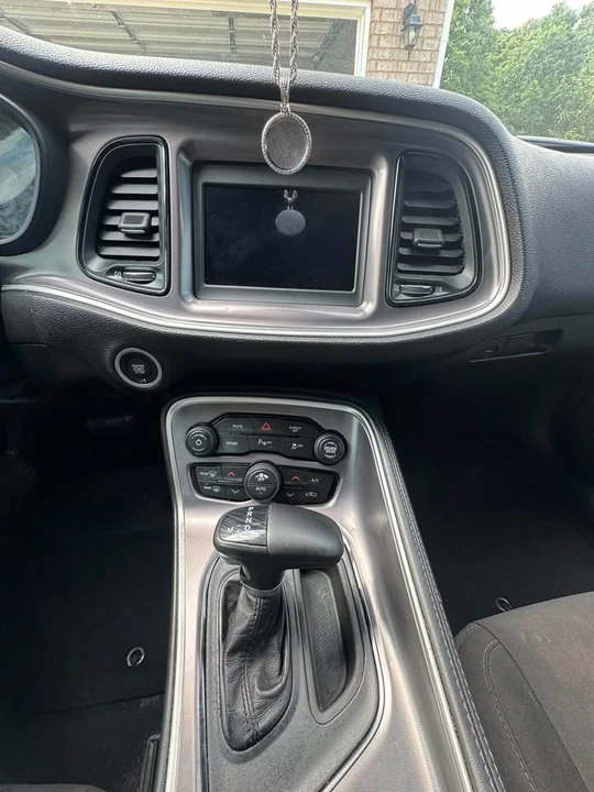 2019 Dodge Challenger 3rd Gen - Image 14 of 20