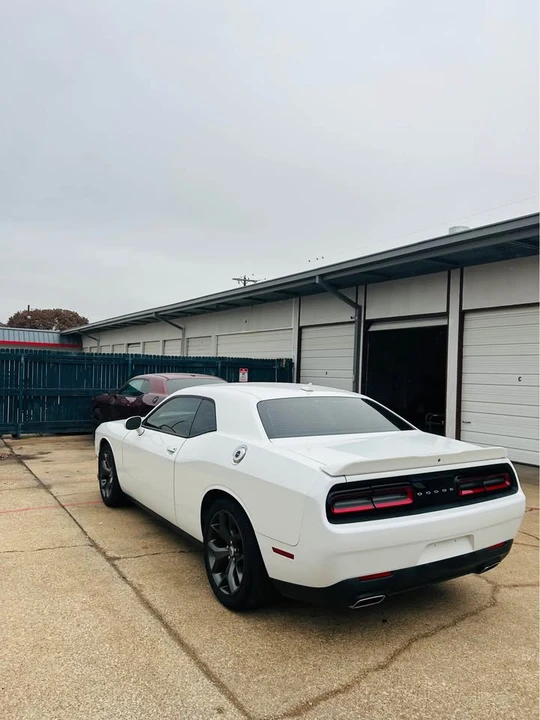 2019 Dodge Challenger 3rd Gen - Image 5 of 15