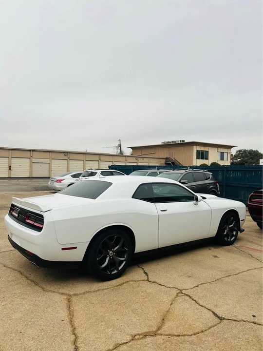 2019 Dodge Challenger 3rd Gen - Image 8 of 15