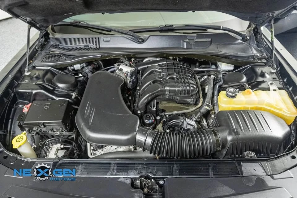 2019 Dodge Challenger 3rd Gen - Image 10 of 10