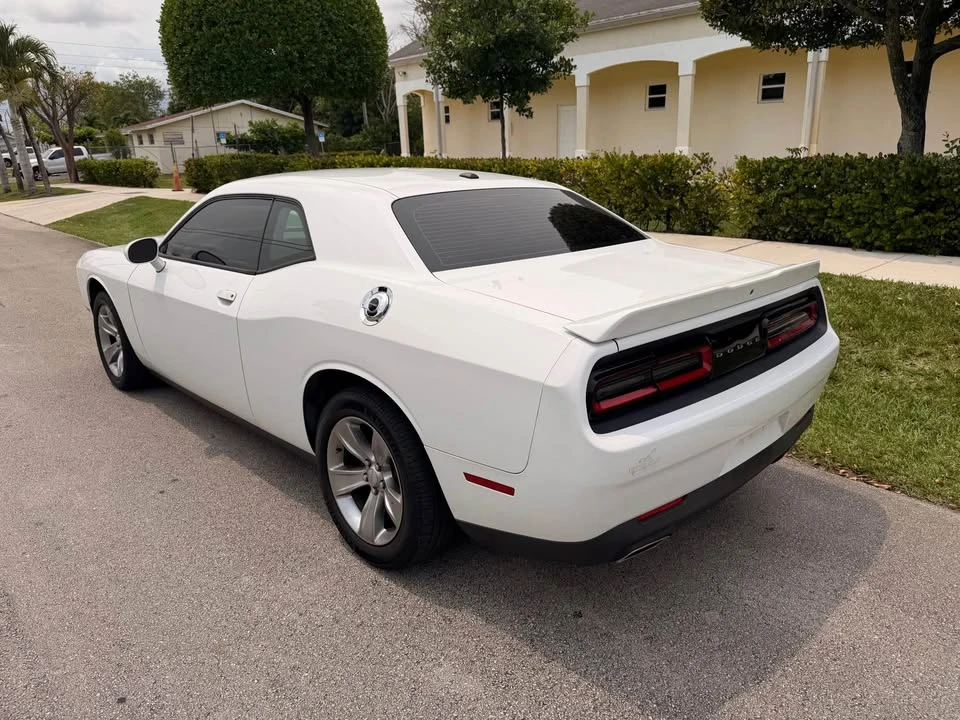 2019 Dodge Challenger 3rd Gen - Image 4 of 10