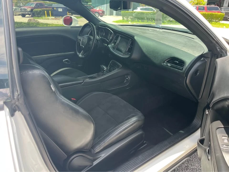 2019 Dodge Challenger 3rd Gen - Image 7 of 11