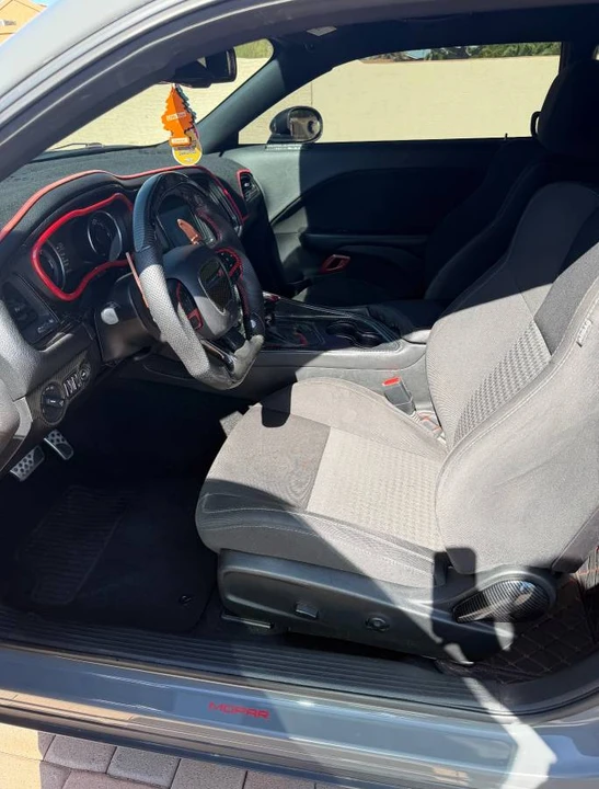 2019 Dodge Challenger 3rd Gen - Image 10 of 19