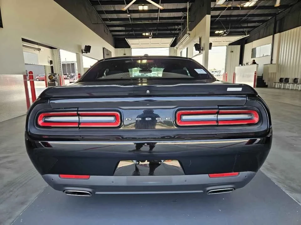 2019 Dodge Challenger 3rd Gen - Image 11 of 19