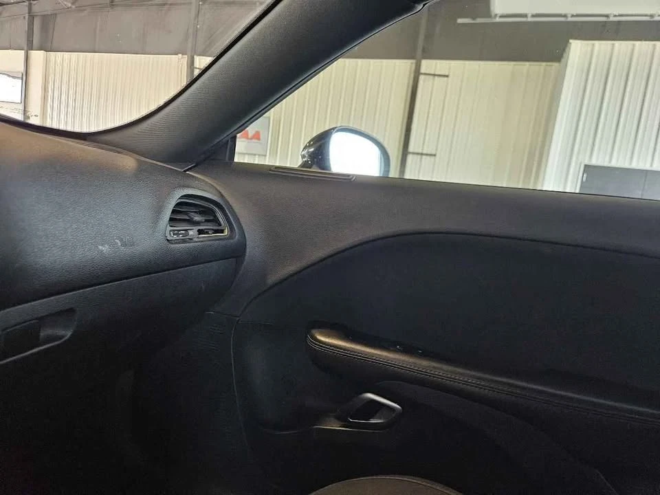 2019 Dodge Challenger 3rd Gen - Image 16 of 19