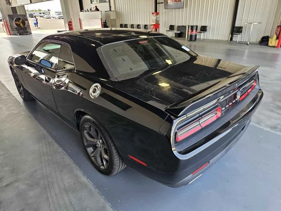 2019 Dodge Challenger 3rd Gen - Image 10 of 19